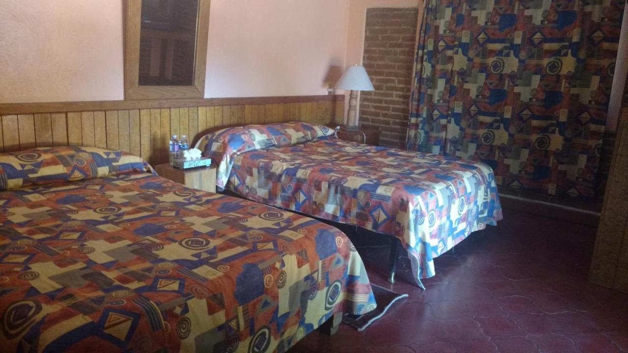 Posada Del Bosque 巴耶德布拉沃 外观 照片